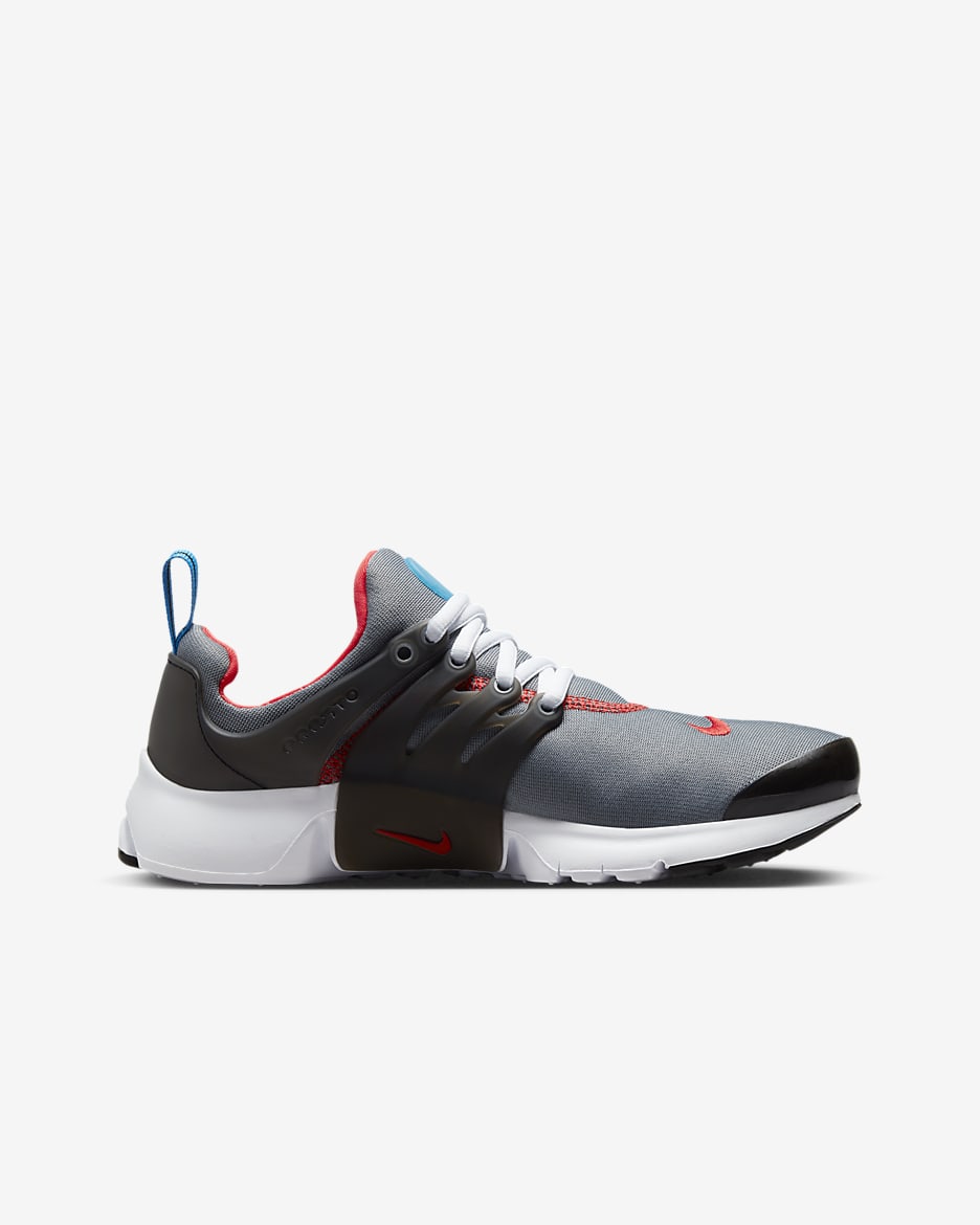 Nike presto on feet for little girls hotsell